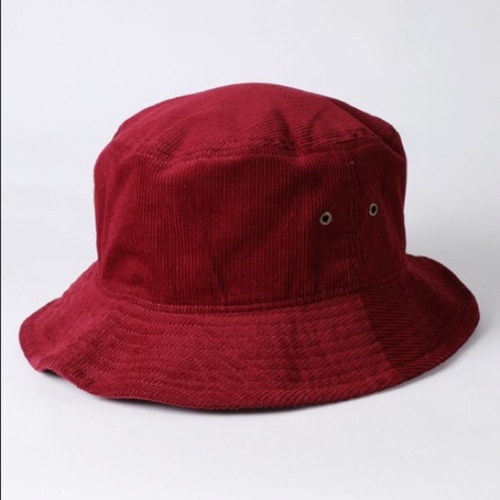 *** NEW Burgundy Bucket Hat